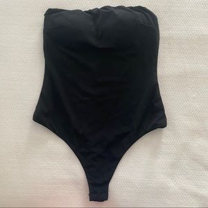 Black strapless Bodysuit